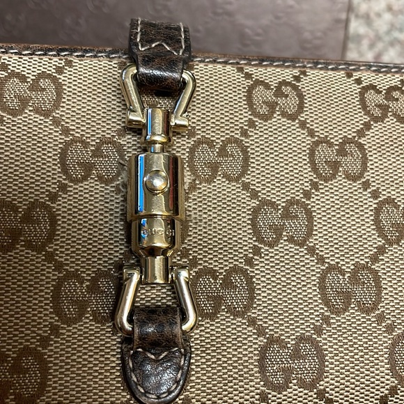 Gucci metal clasp classic double g print leather wallet - authentic - Picture 2 of 16